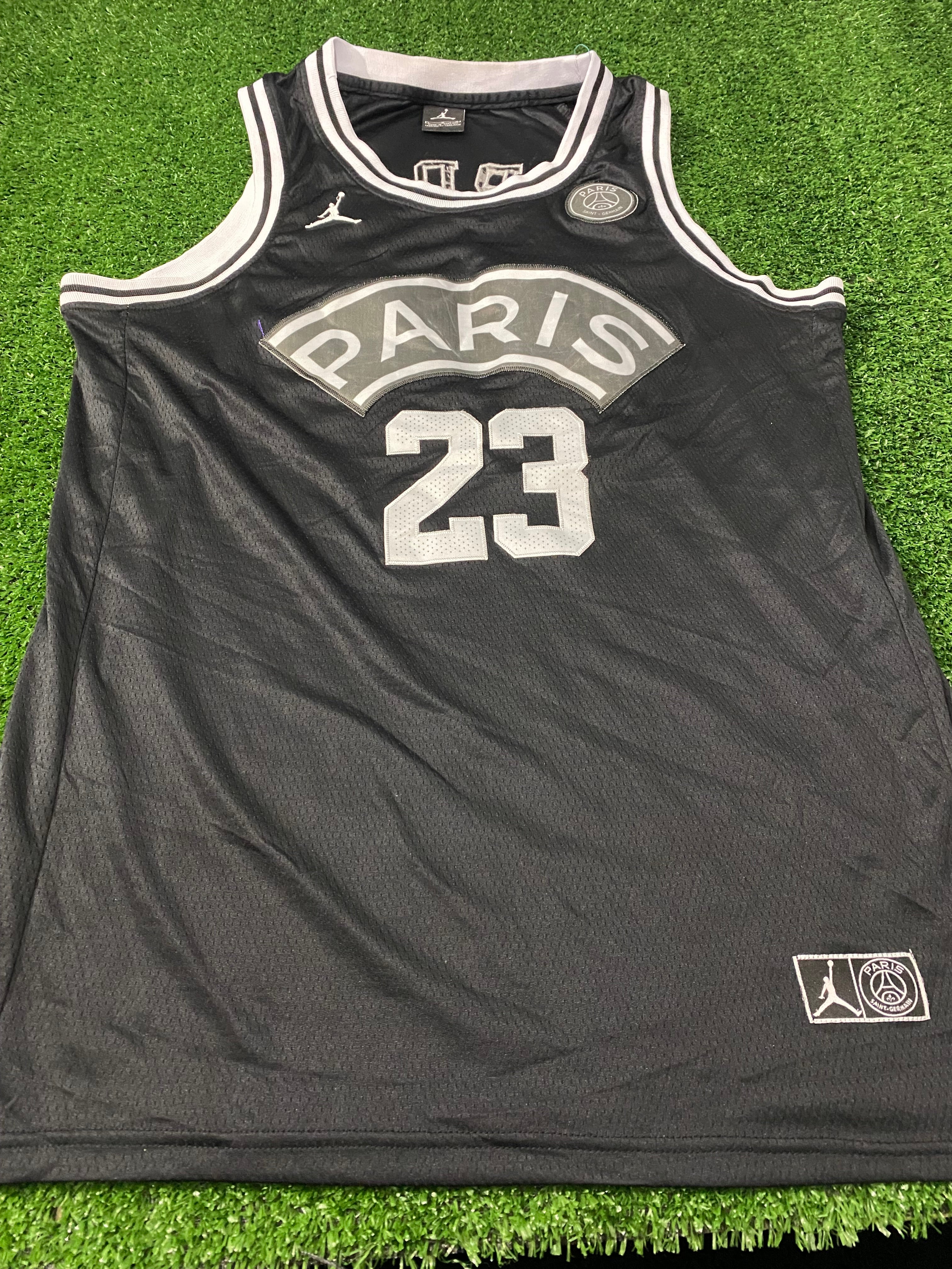 PSG Paris Saint Germain France French NBA Basketball USA Large Mans Jo Emerald Isle Sports