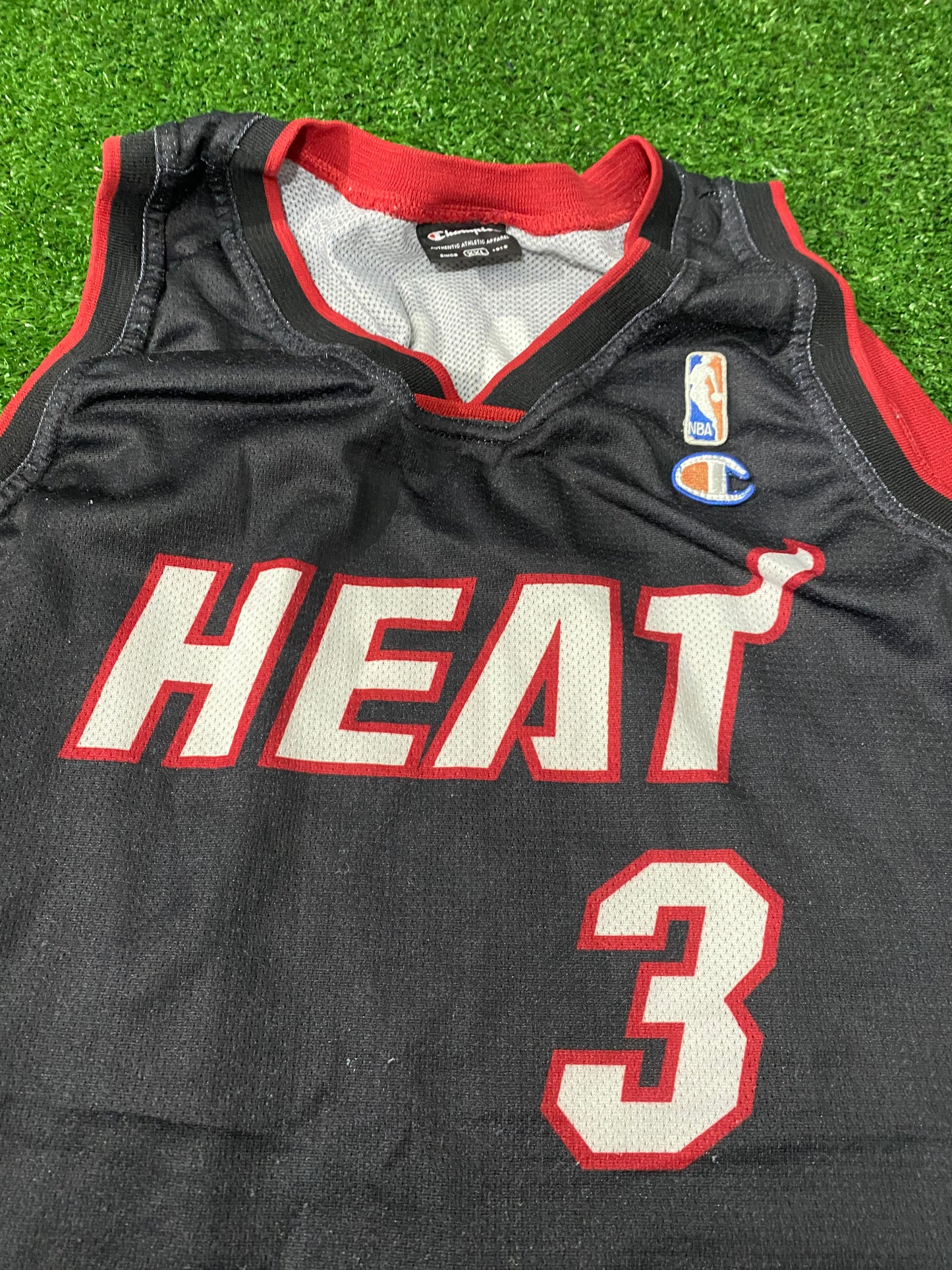 Miami Heat USA NBA Basketball XXL 2XL Mans Wade no3 Vintage Champion Made Jersey