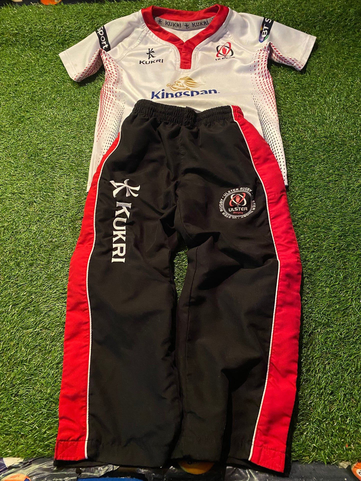 Ulster RFC Rugby Union Football X Small Boys 5-6 Year Old Kukri Made Bottoms & Jersey