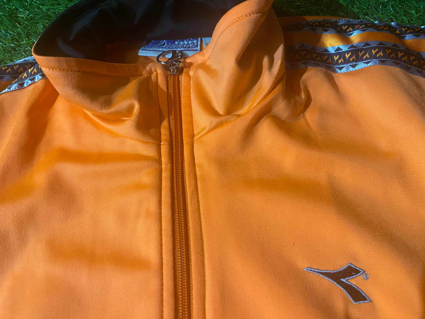 Rare Neon Orange Diadora Made Large Mans Full Zip Up Single Layered Vintage Jacket / Coat