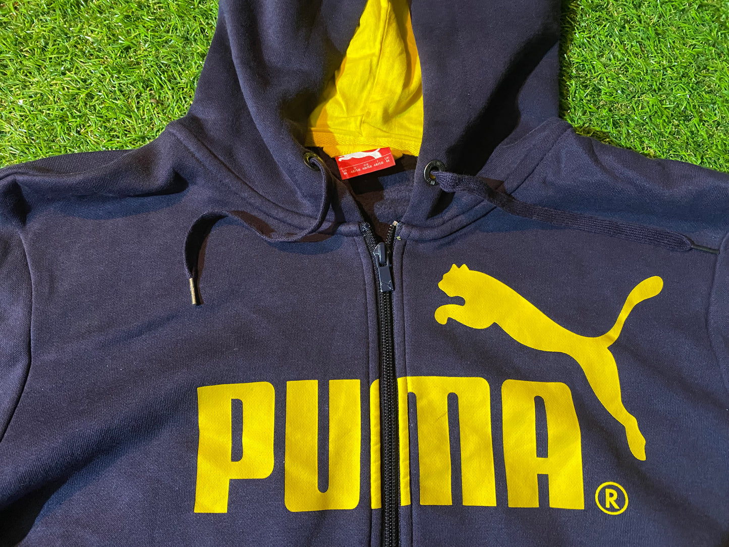 Puma Made Medium Mans Hoody / Hooded Full Zip Up Soft Top