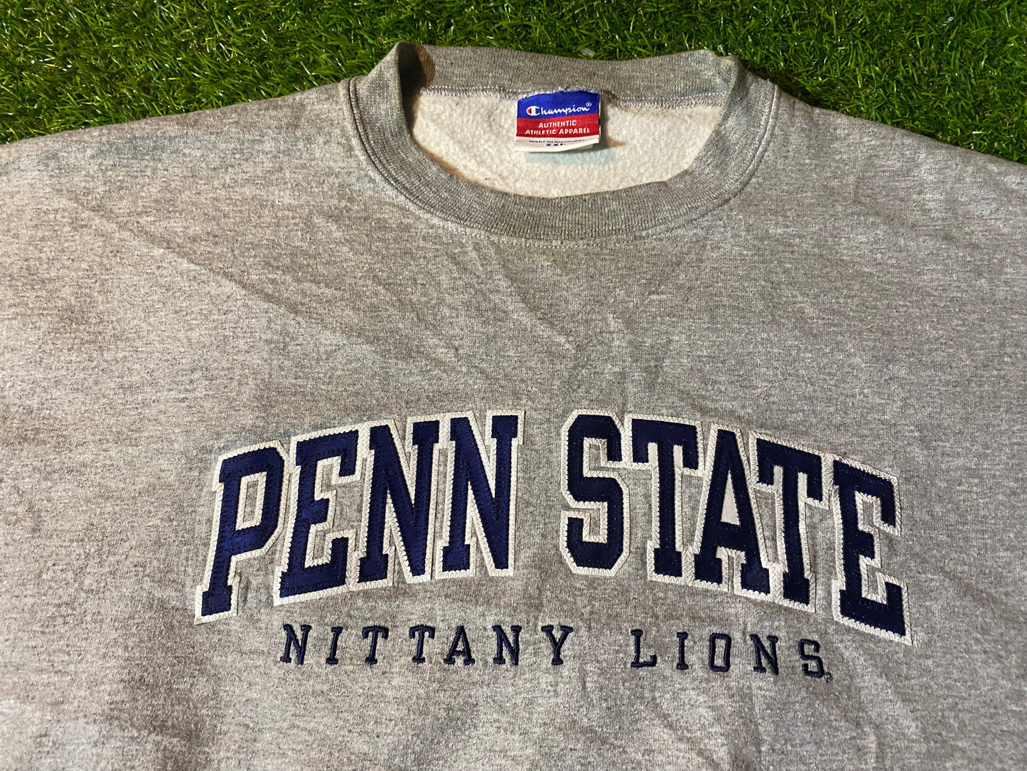 Penn State University Nittany Lions USA Big XXL 2XL Mans Champion Made Sweatshirt