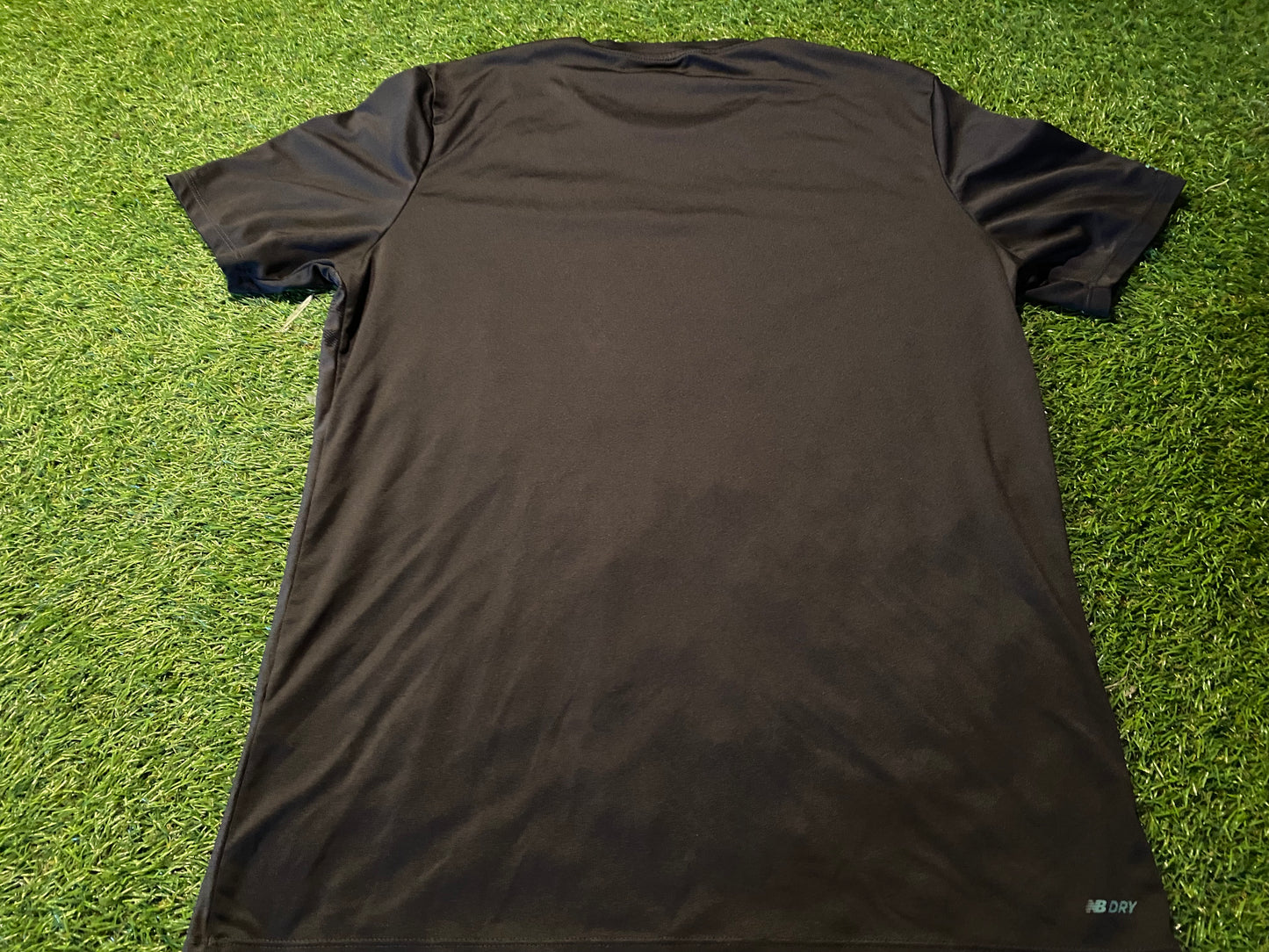 Liverpool England Football Soccer Medium Mans New Balance Lighter Leisure Jersey