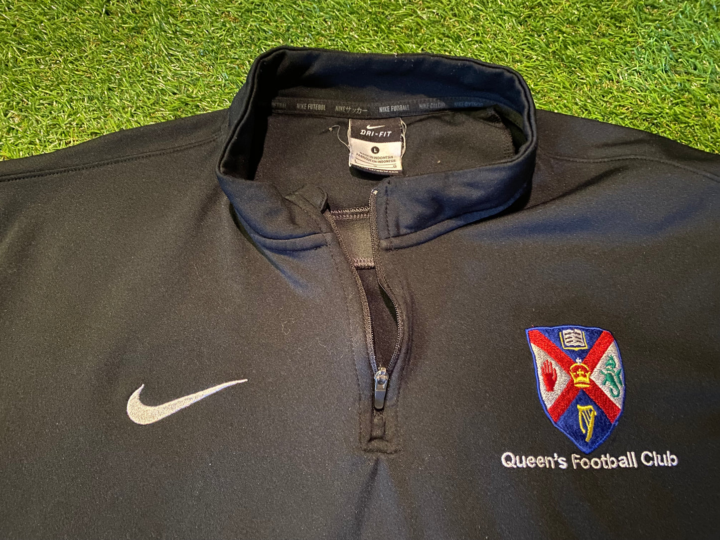 Queens University Northern Ireland GAA Gaelic Football Hurling Ireland Large Mans Nike Training / Over Top