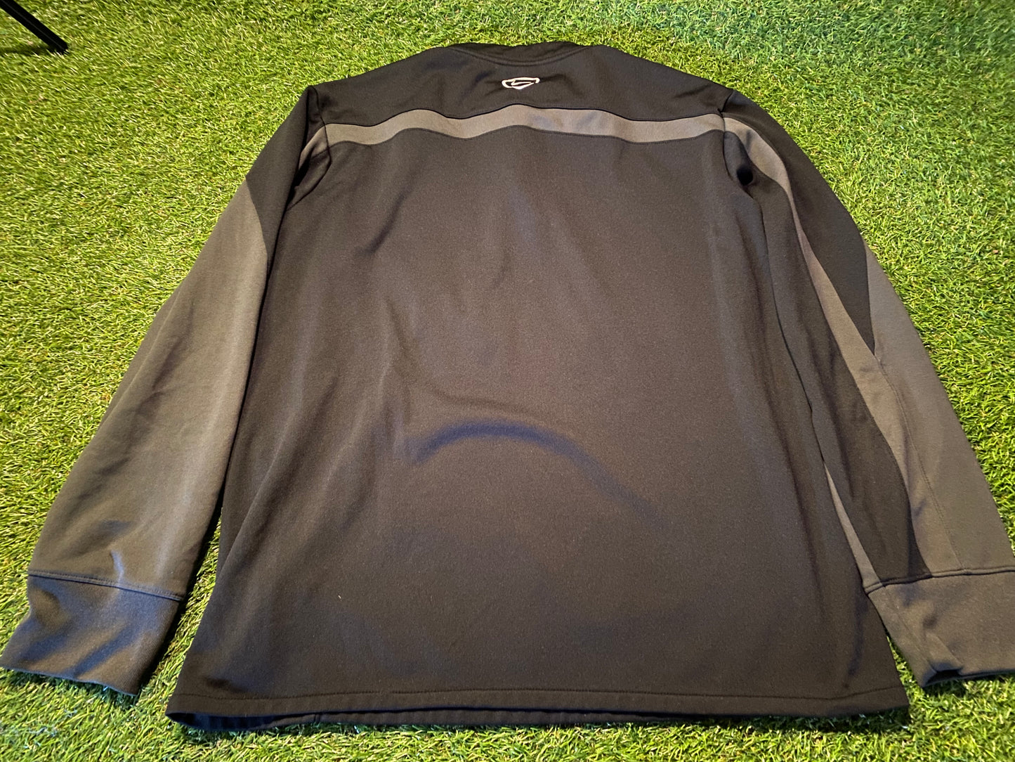 Queens University Northern Ireland GAA Gaelic Football Hurling Ireland Large Mans Nike Training / Over Top