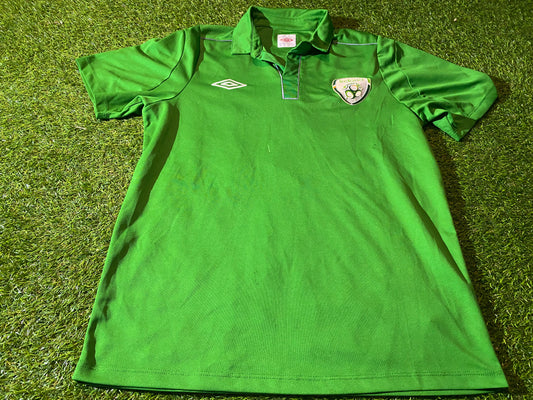 Republic of Ireland Football Soccer Medium Mans Umbro Made Leisure Polo Jersey