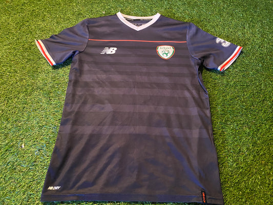 Republic of Ireland Eire Irish Ireland Soccer Football Large Boys 11-12 Year Old Jersey