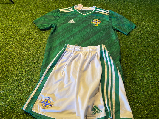 Northern Ireland Ulster Football Yoiths 13-14 Year Old Adidas Home Top & Shorts Set