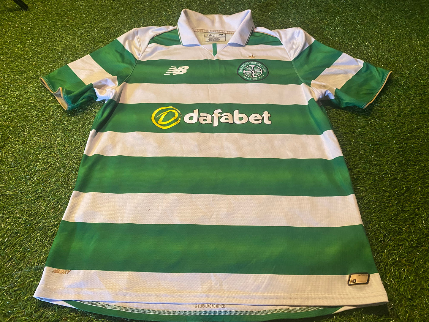 Celtic FC Scotland Football Soccer Medium Mans New Balance Made 2016 Home Jersey