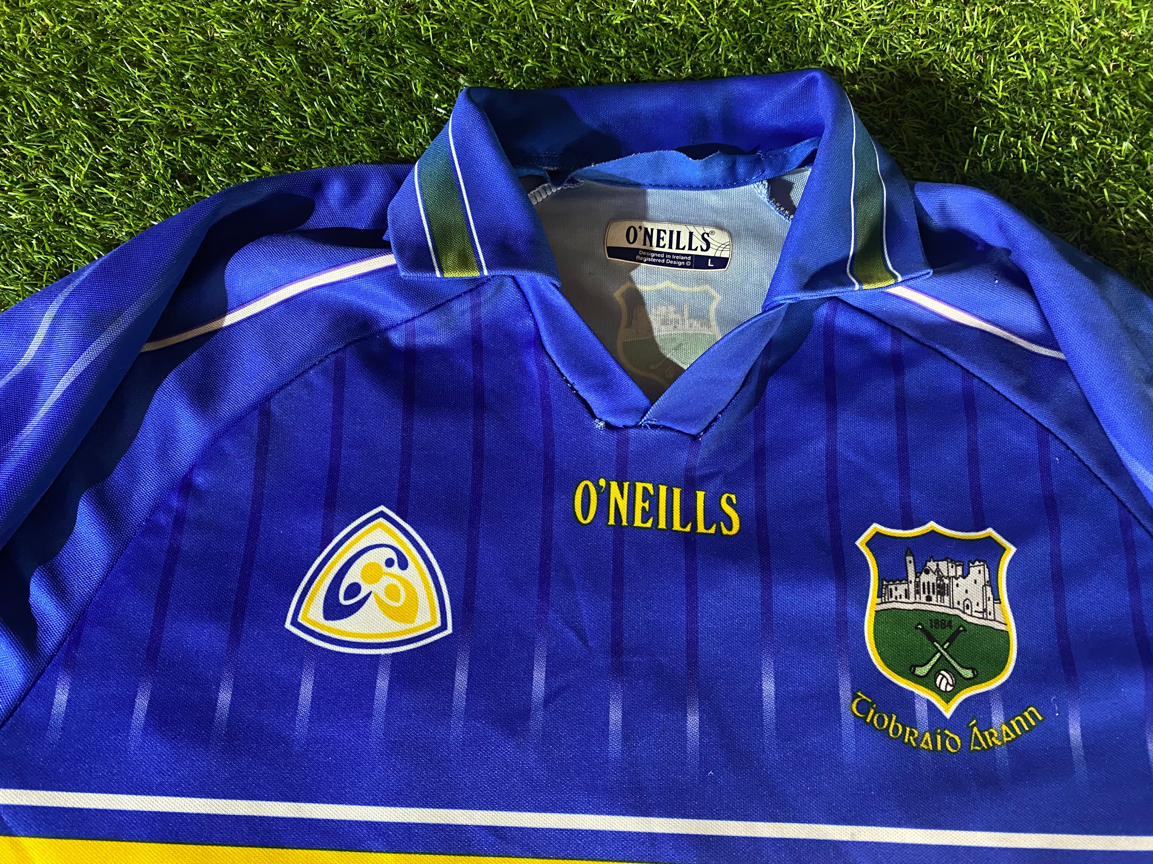 Co Tipperary GAA Gaelic Ireland Football Hurling Large Mans Home Jerse Co Tipperary GAA Gaelic Ireland Football Hurling Large Mans Home Jerse