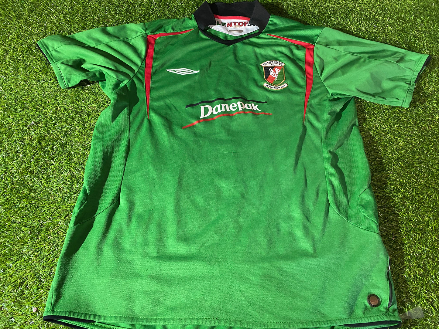 Glentoran Northern Ireland Soccer Football Large Mans Umnbro Home Jersey / Shirt