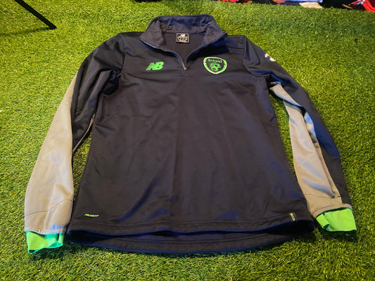 Republic of Ireland Eire Irish Football Soccer Medium Mans New Balance Heat Overtop