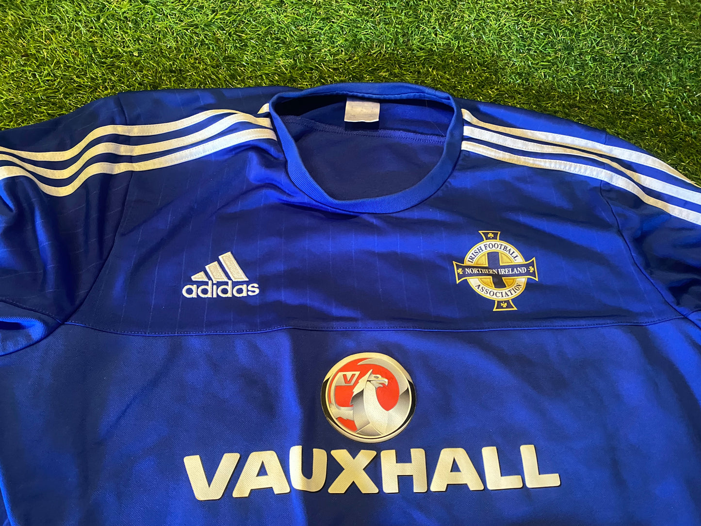 Northern Ireland Football Ulster Soccer XL Extra Large Mans Adidas Sweater Sweatshirt