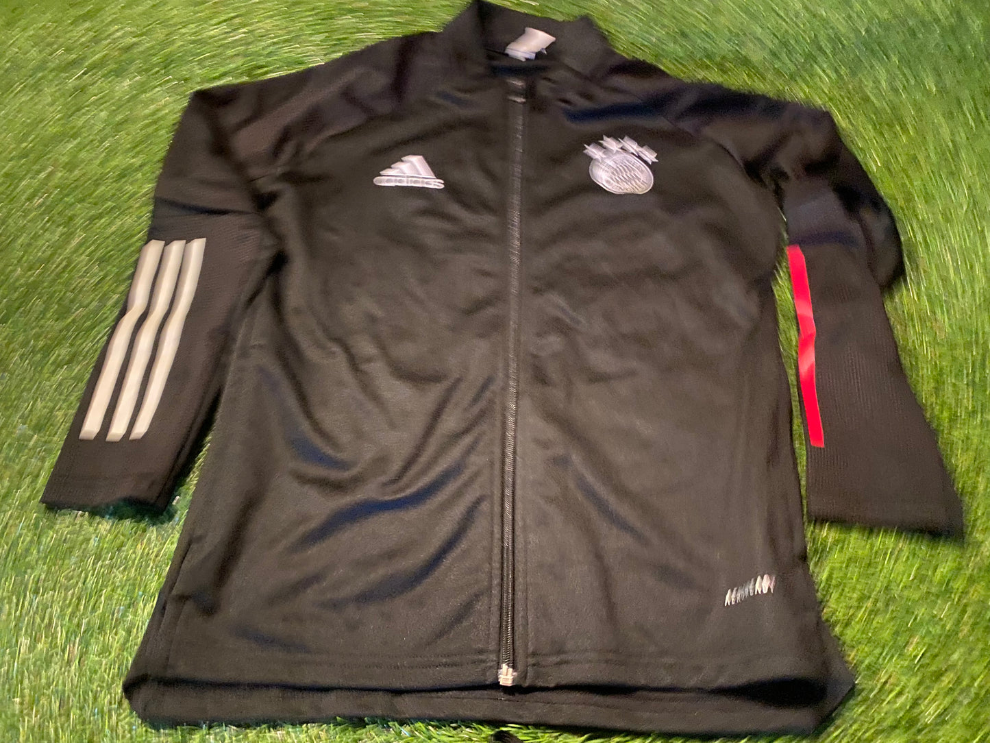 Bayern Munich German Germany Football Large Boys 10-11 Year Old Tracksuit Top & Bottoms