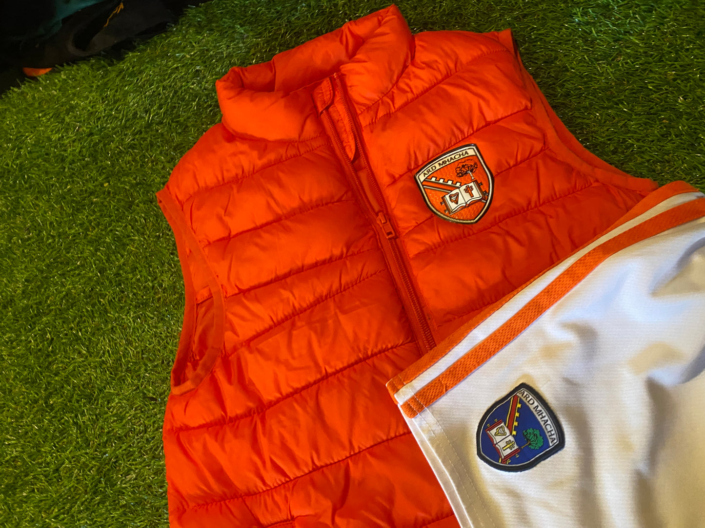 Co Armagh GAA Gaelic Football Co Armagh Medium Boys / Girls 9-10 Year Old Body Warmer