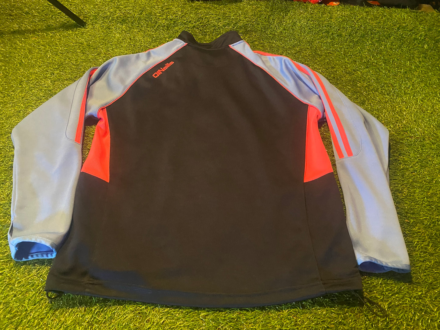 Co Tyrone GAA Gaelic Football Ireland Womans Size 14 Over Top Training Jersey
