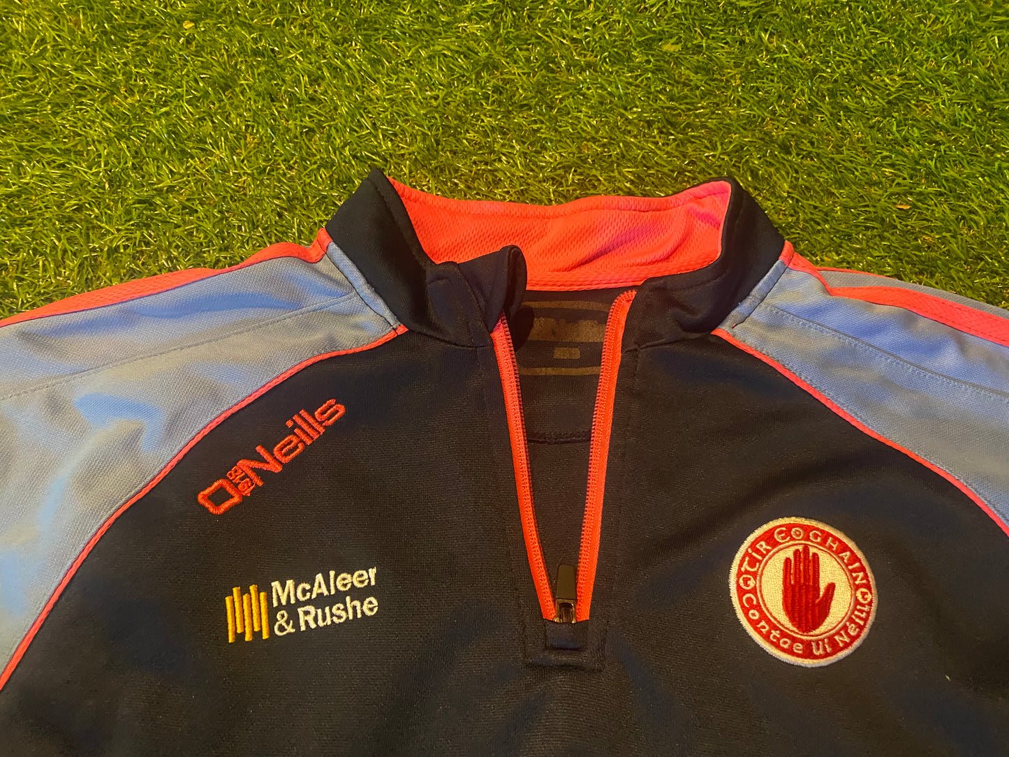 Co Tyrone GAA Gaelic Football Hurling Ireland Irish Eire Youths / X Small Mans Over Jersey
