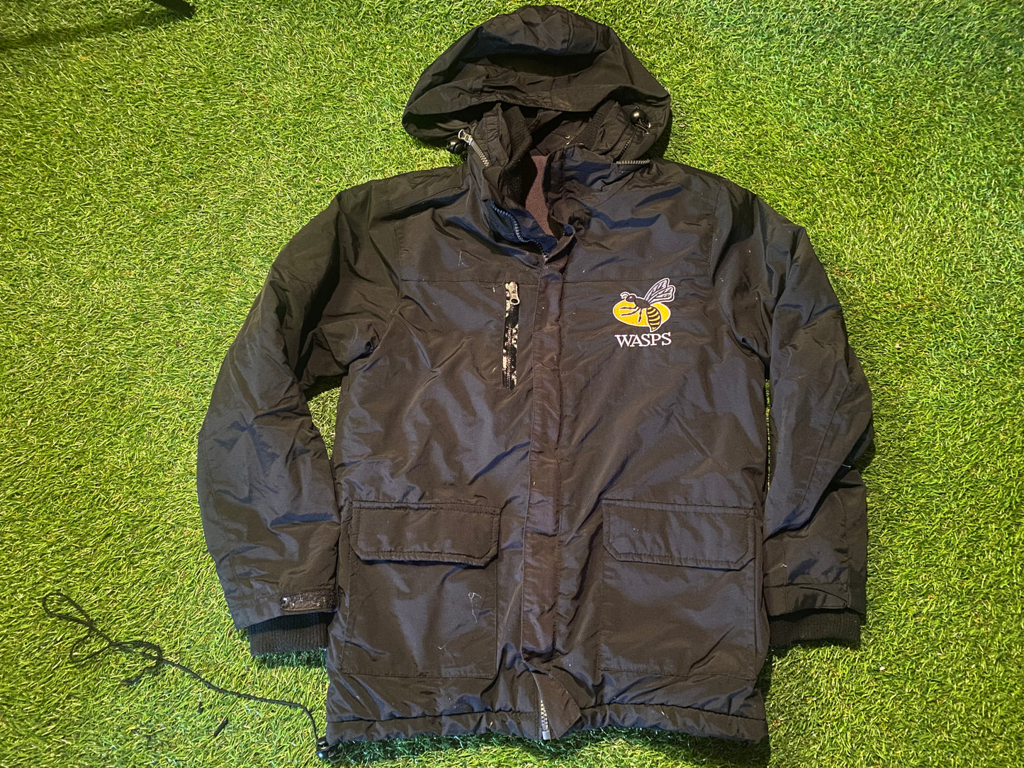 London Wasps England Rugby Union Medium Boys 9-10 Year Old Hooded Padded Coat
