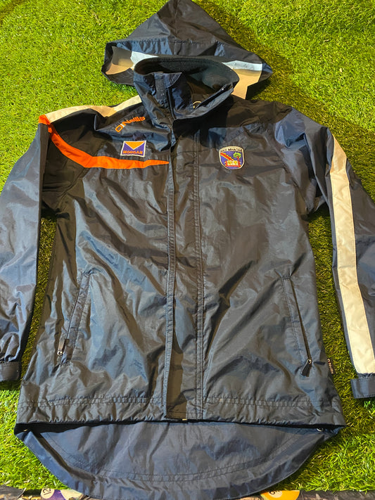 Co Armagh GAA Gaelic Football Medium Boys 8-10 Year Old Zip Up Hooded Weatherproof Coat