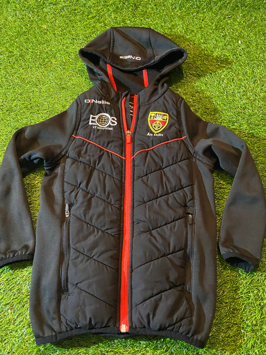 Co Down GAA Gaelic Football Kids 3-4 Year Old Body Warmer Type Coat with Sleeves