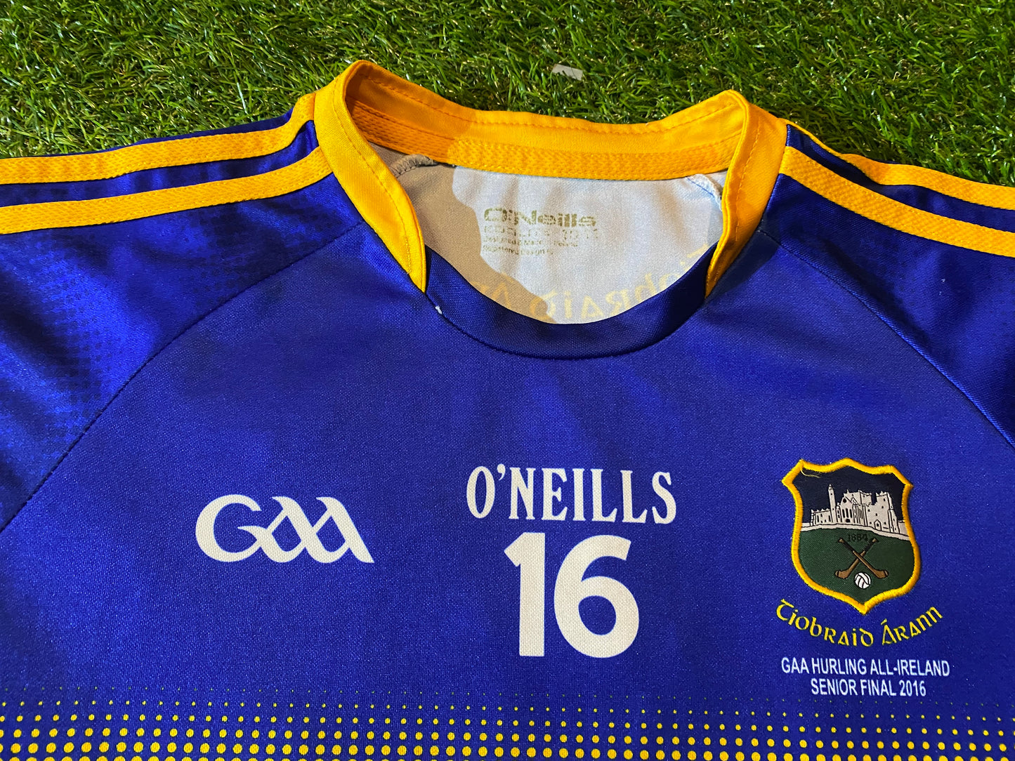 Co Tipperary GAA Gaelic Football Final 2016 Large to Extra large Boys Size no16 Jersey