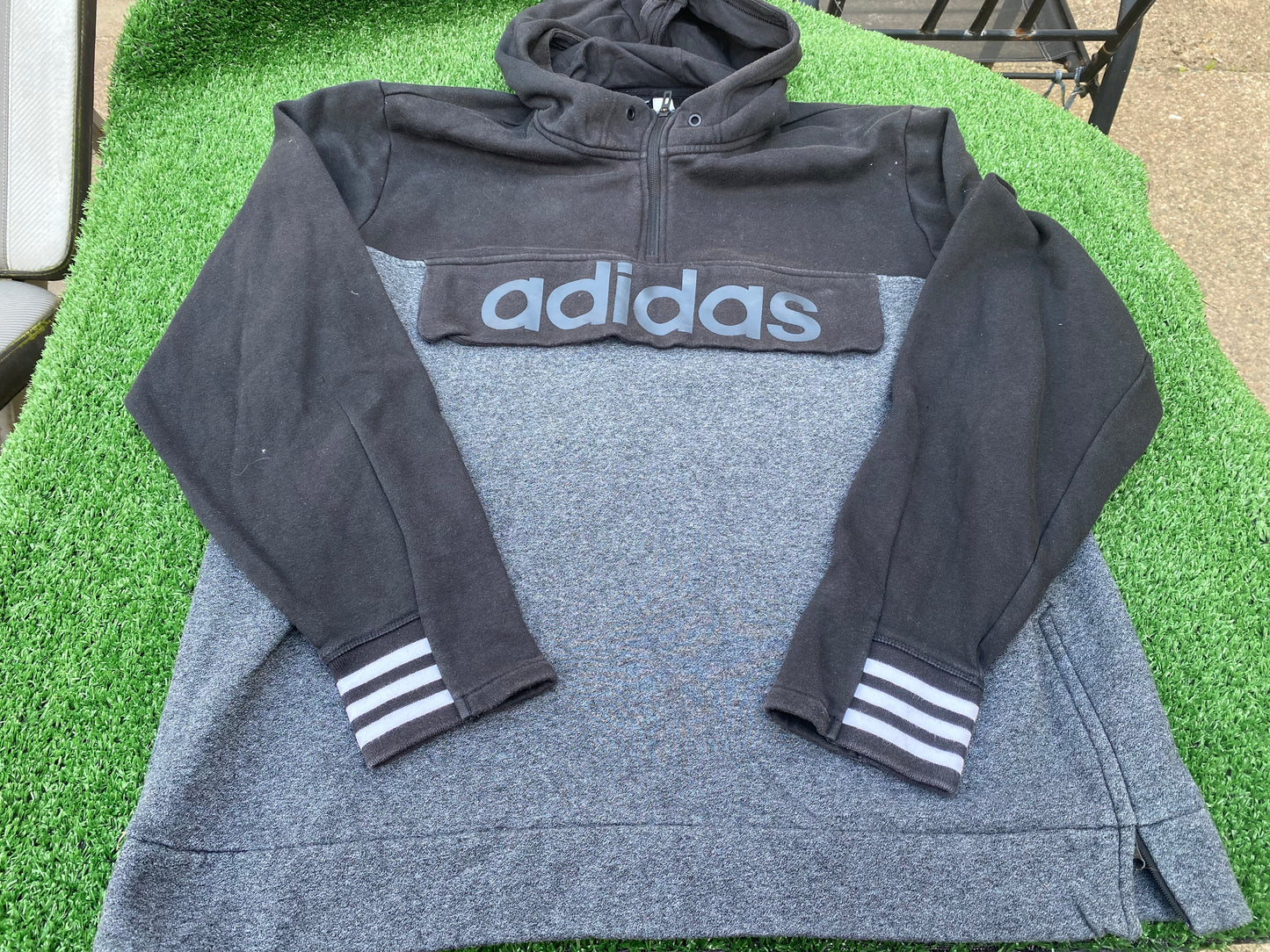 Adidas Made XXL 2XL Extra Extra Large Mans Hooded Hoody Top