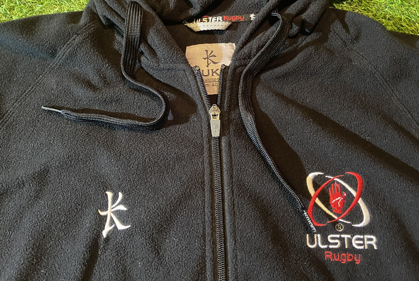 Ulster Northern Ireland Rugby Union Medium Mans Zip Up Fleeced Hooded Top / Jacket