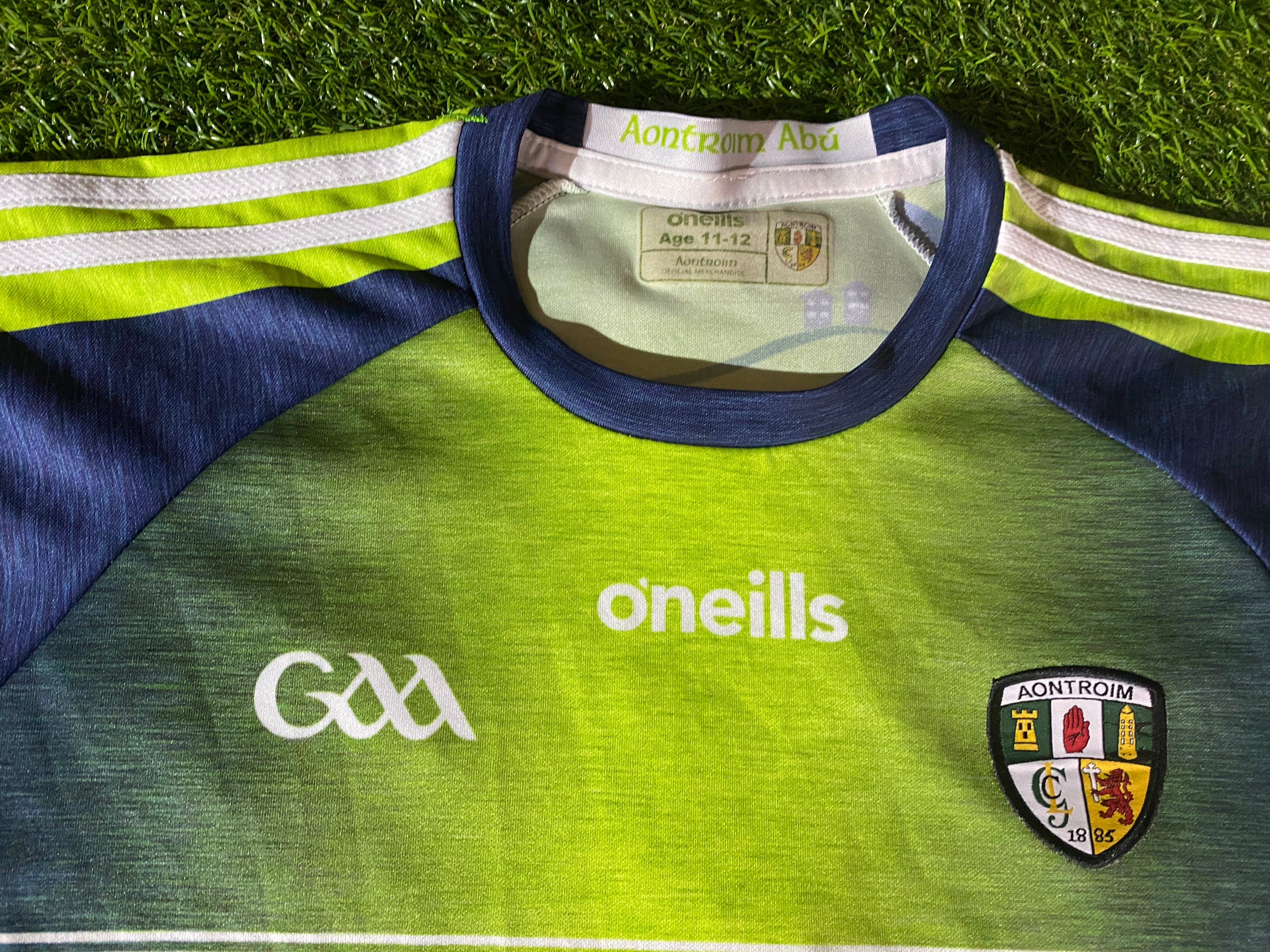 Co Antrim GAA Gaelic Football Ireland Irish Kids Large Boys Girls 10 Co Antrim GAA Gaelic Football Ireland Irish Kids Large Boys Girls 10