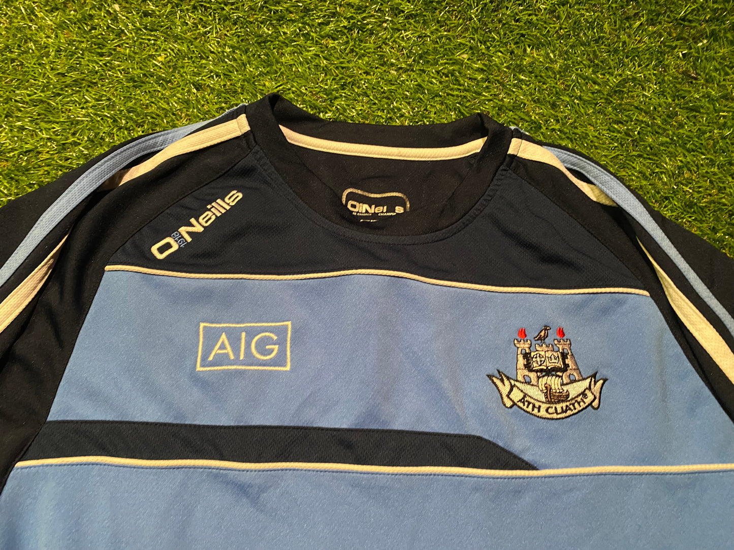 Co Dublin Ireland GAA Gaelic Football Hurling Medium Mans Oneills of Dublin Leisure Jersey