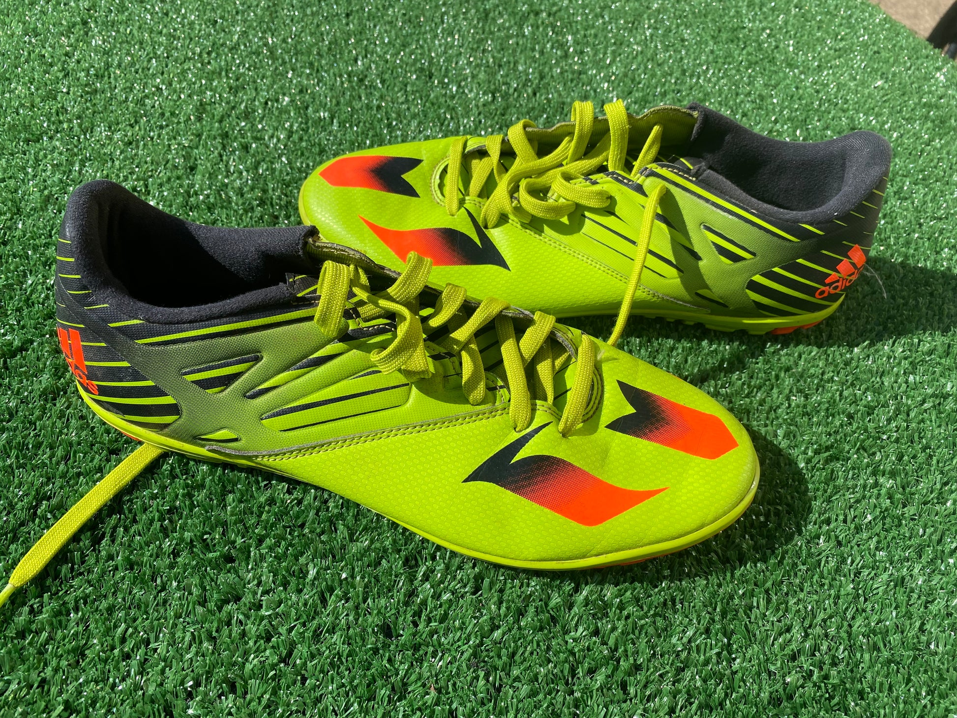 Adidas Made Messi Football Turf Shoe Trainers UK Adult Size 10 EU Size 44 two thirds