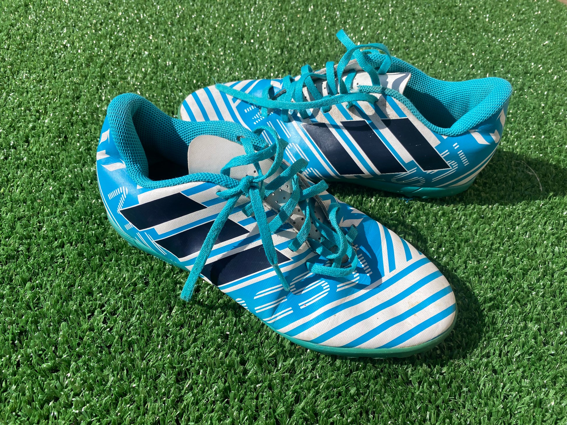 Adidas Messi Football Shoes Youths UK Size EU Size 36 and Two Thirds Trainers