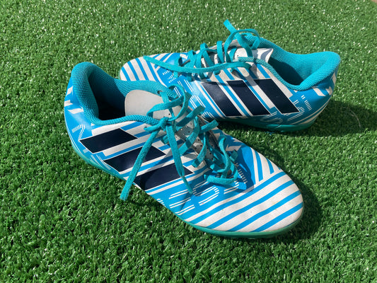 Adidas Messi Football Shoes Youths UK Size 4 EU Size 36 and Two Thirds Trainers