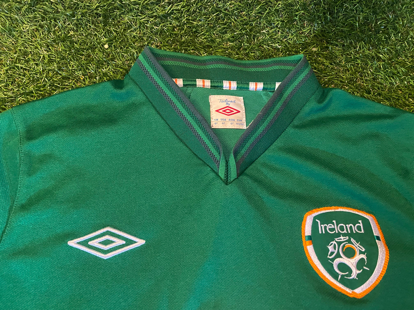 Republic of Ireland Eire Irish Football Soccer Medium Mans Umbro Made Home Jersey