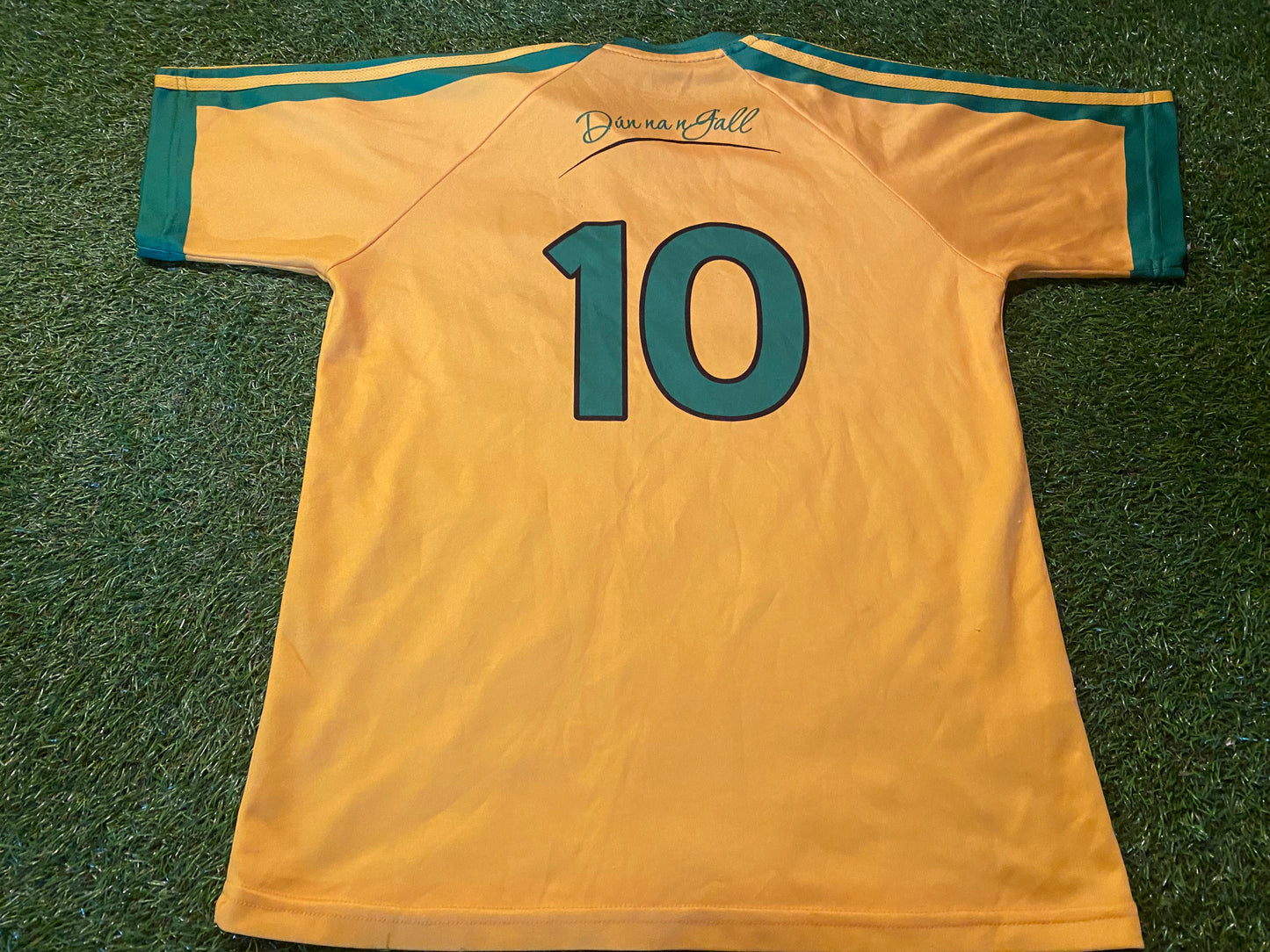 Co Donegal GAA Gaelic Football Youths / Small mans No 10 Match Worn Top