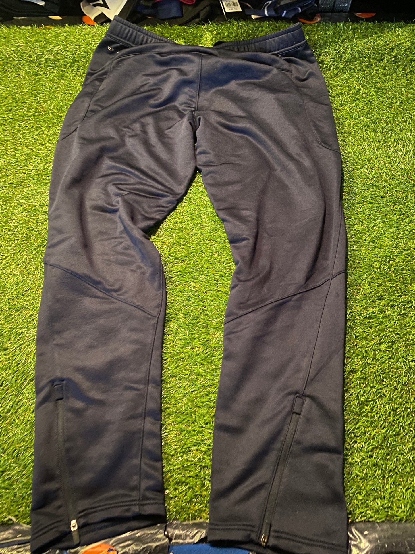 Ireland IRFU Eire Irish Rugby Union XL Extra Large Mans CCC Single Layered Joggers Bottoms