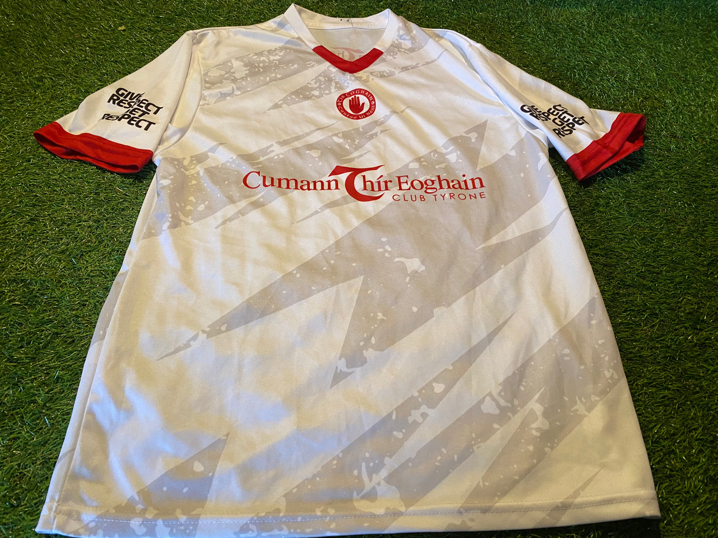 Club Tyrone GAA Gaelic Football Hurling Ireland Large Mans Jersey