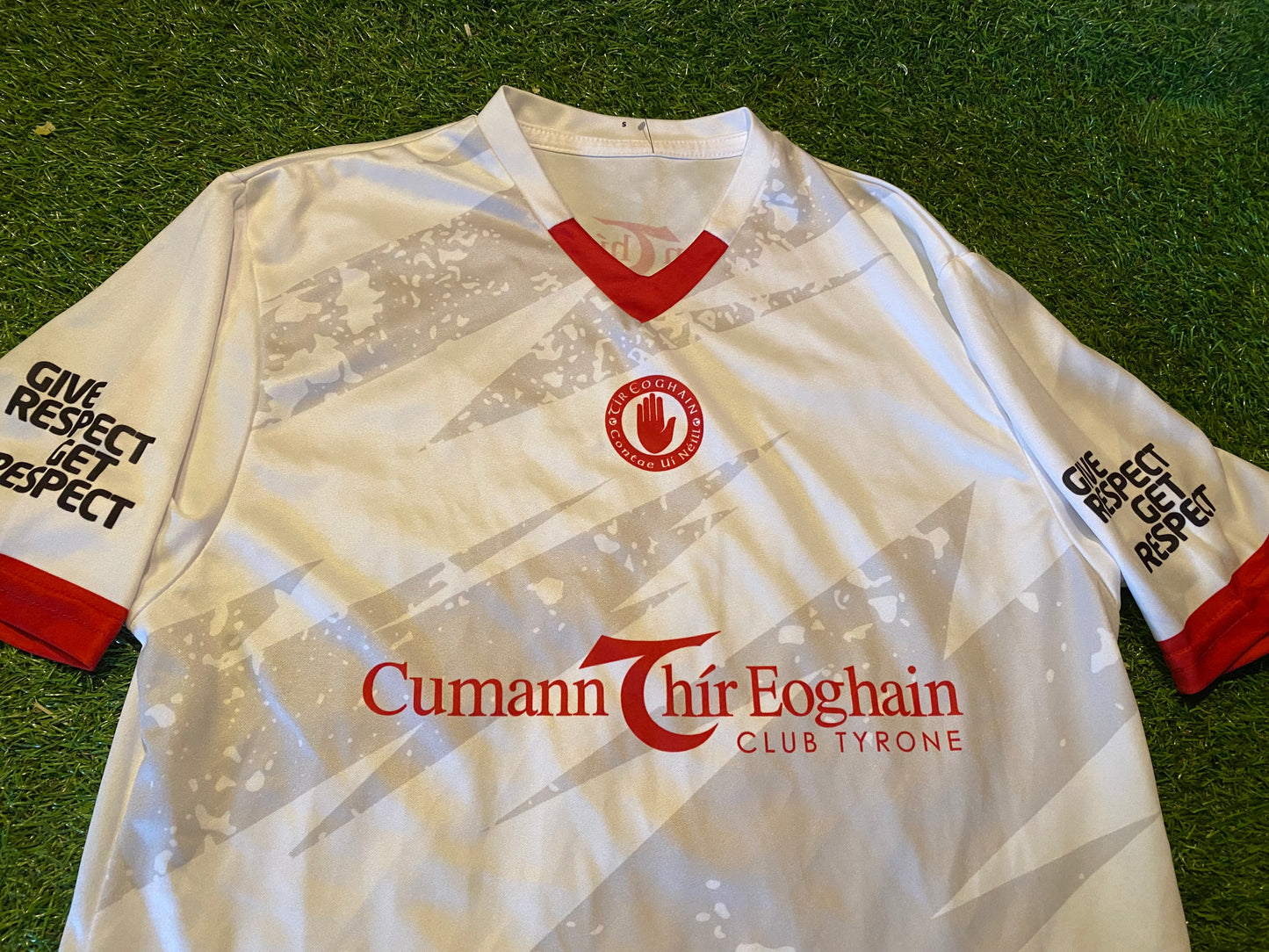 Club Tyrone GAA Gaelic Football Hurling Ireland Large Mans Jersey