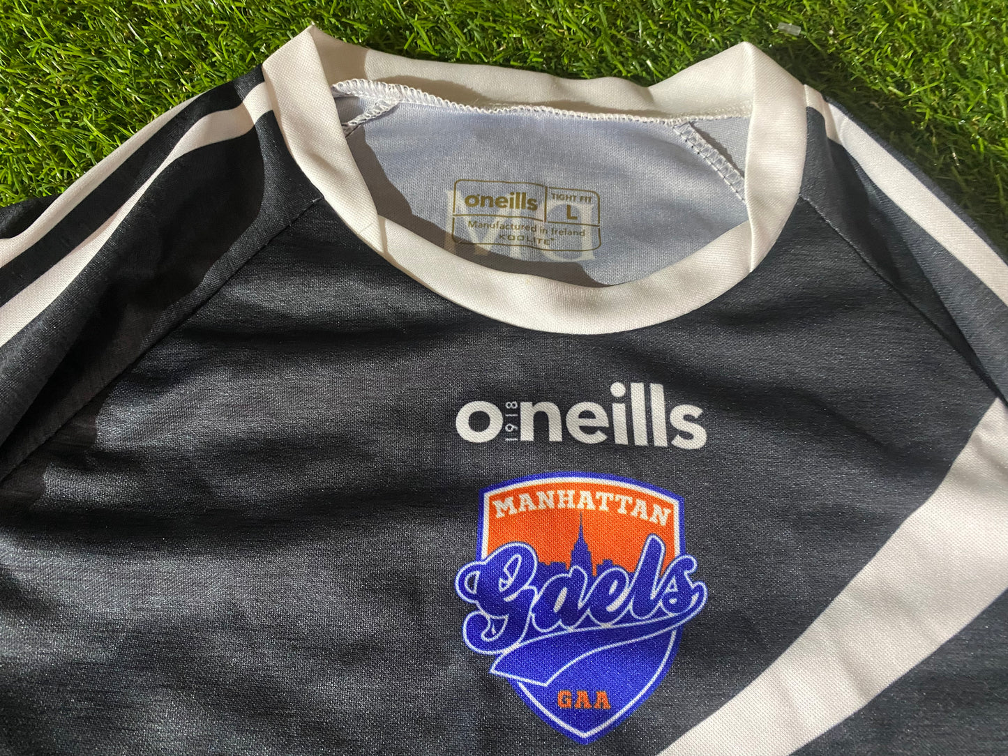 Manhatton Gaels USA Eire Hurling GAA Gaelic Football Large Mans Tight Fit Jersey