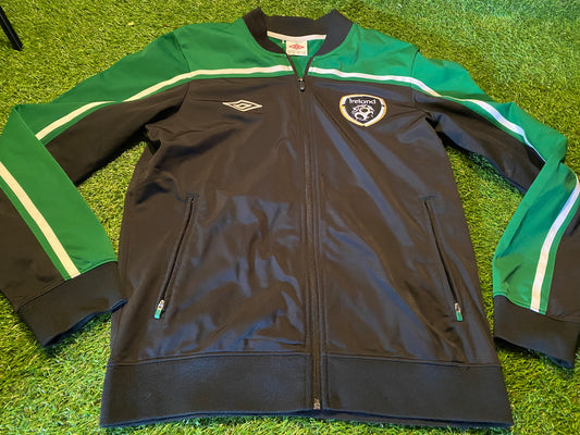 Republic of Ireland Eire Irish Football Soccer Medium Mans Zip Up Umbro Made Jacket