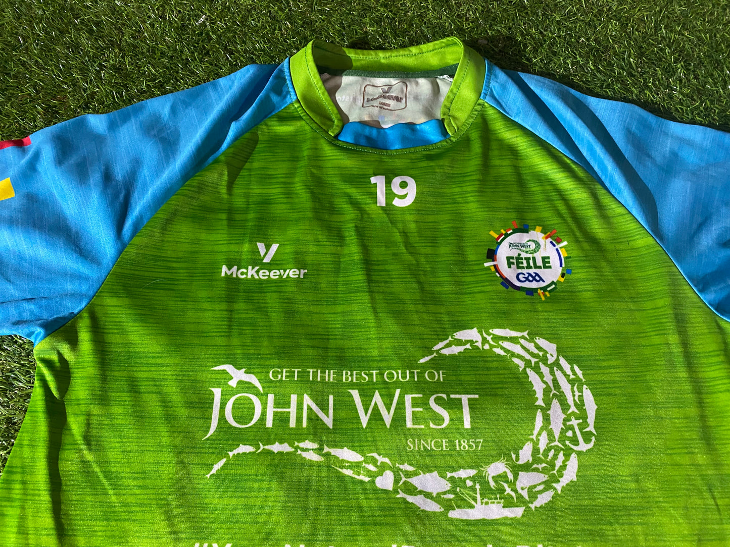 John West Feile in Dublin Ireland GAA Gaelic Football Hurling Large Mans 19 Jersey