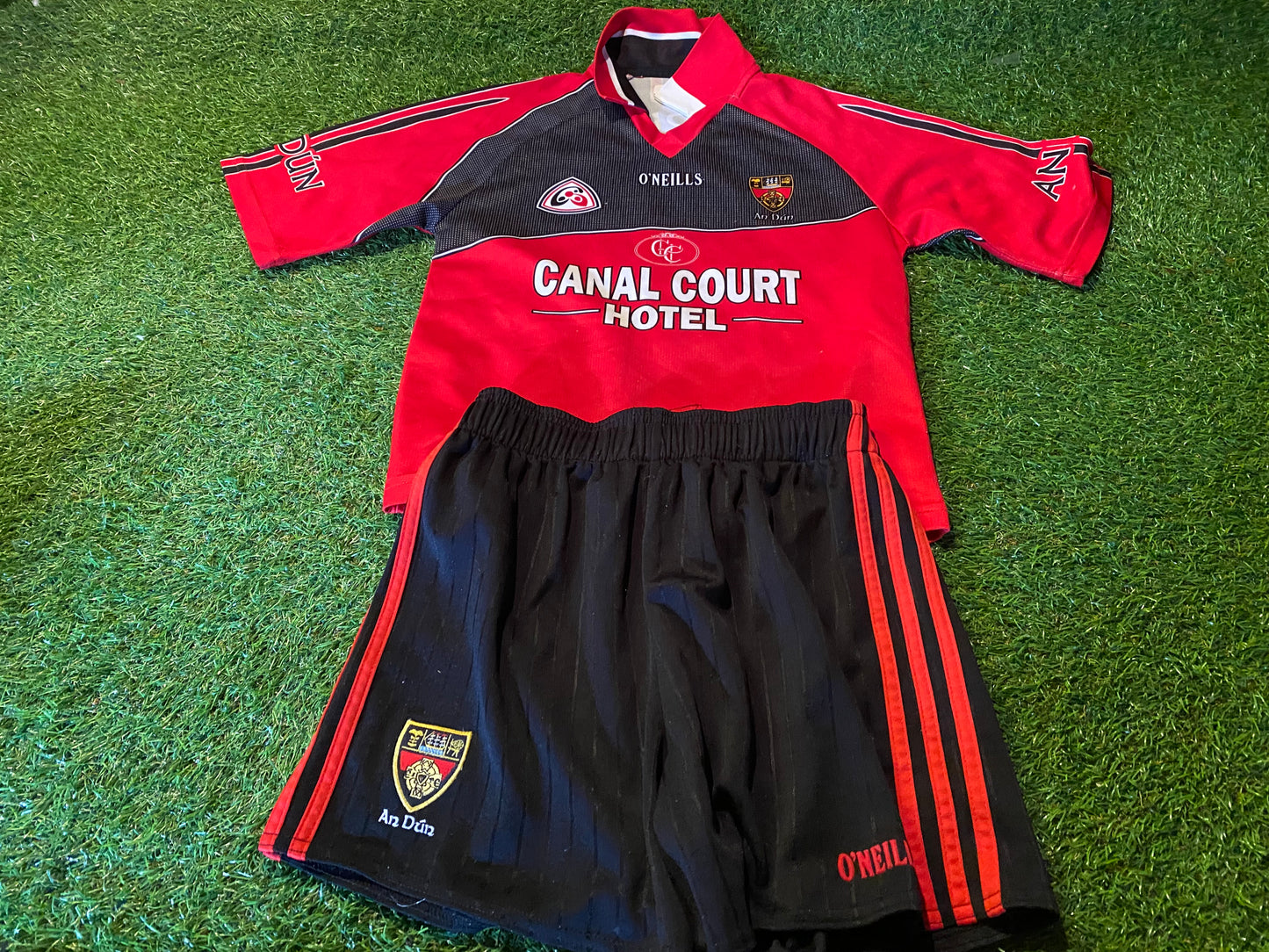 Co Down GAA Gaelic Football Medium Boys 9-10 Year Old Top & Shorts Set