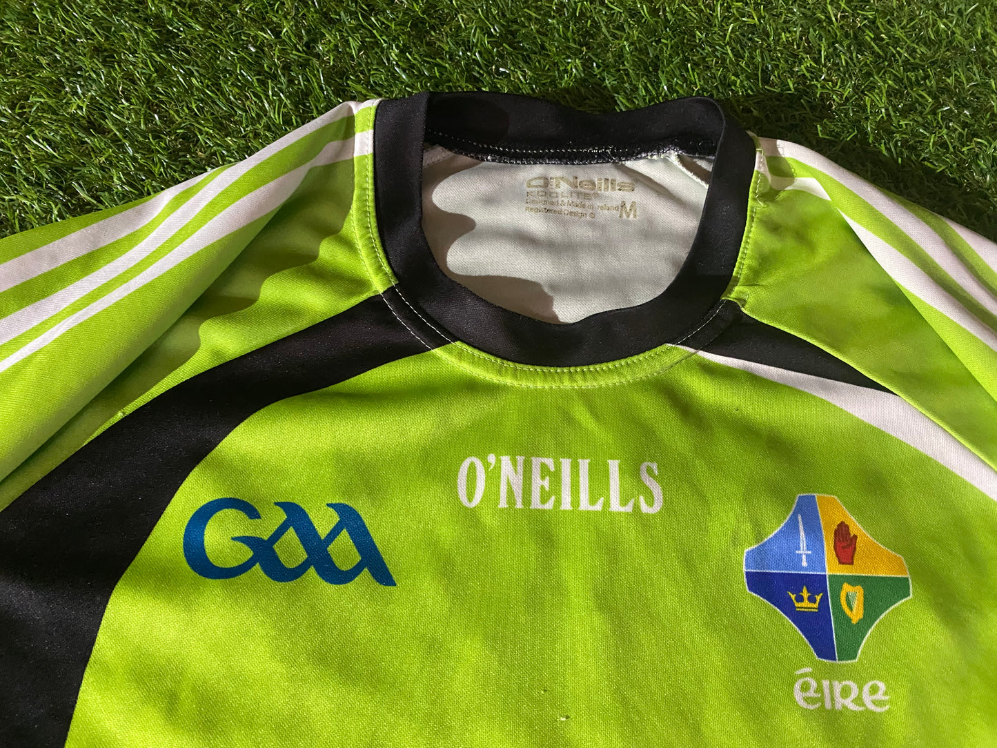 4 Four Provinces Eire Ireland GAA Gaelic Football Hurling Medium Mans Lighter Jersey