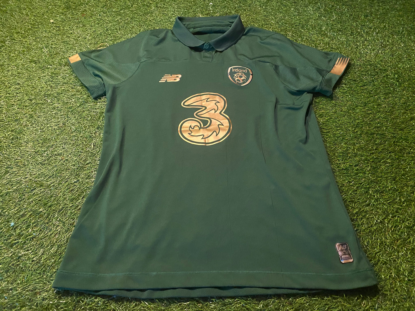 Republic of Ireland Eire Irish Football Womans Females Size 12-14 New Balance Jersey