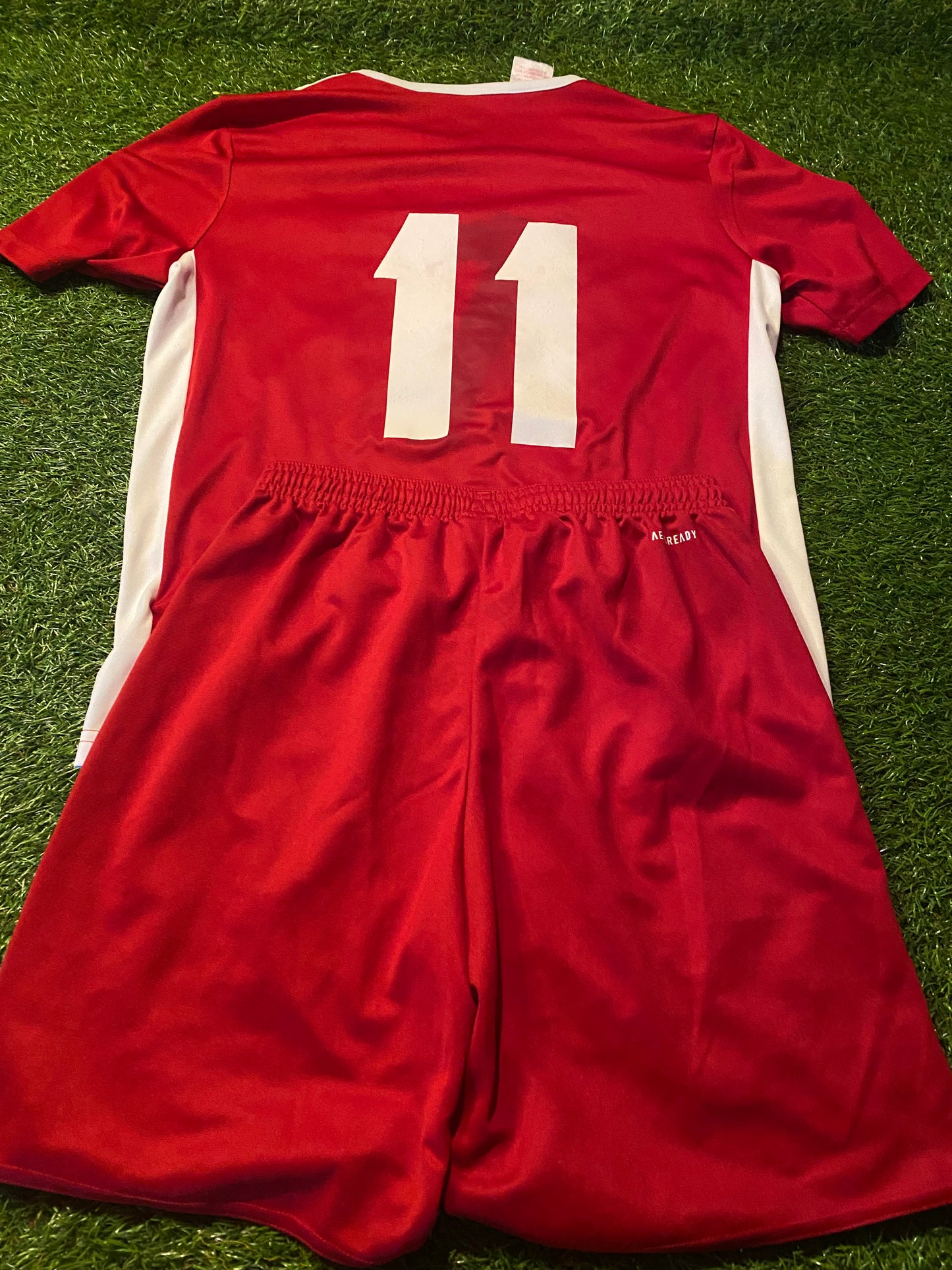 Portadown FC Northern Ireland Football Large Boys 10-12 Year Old no11 Top & Shorts Set