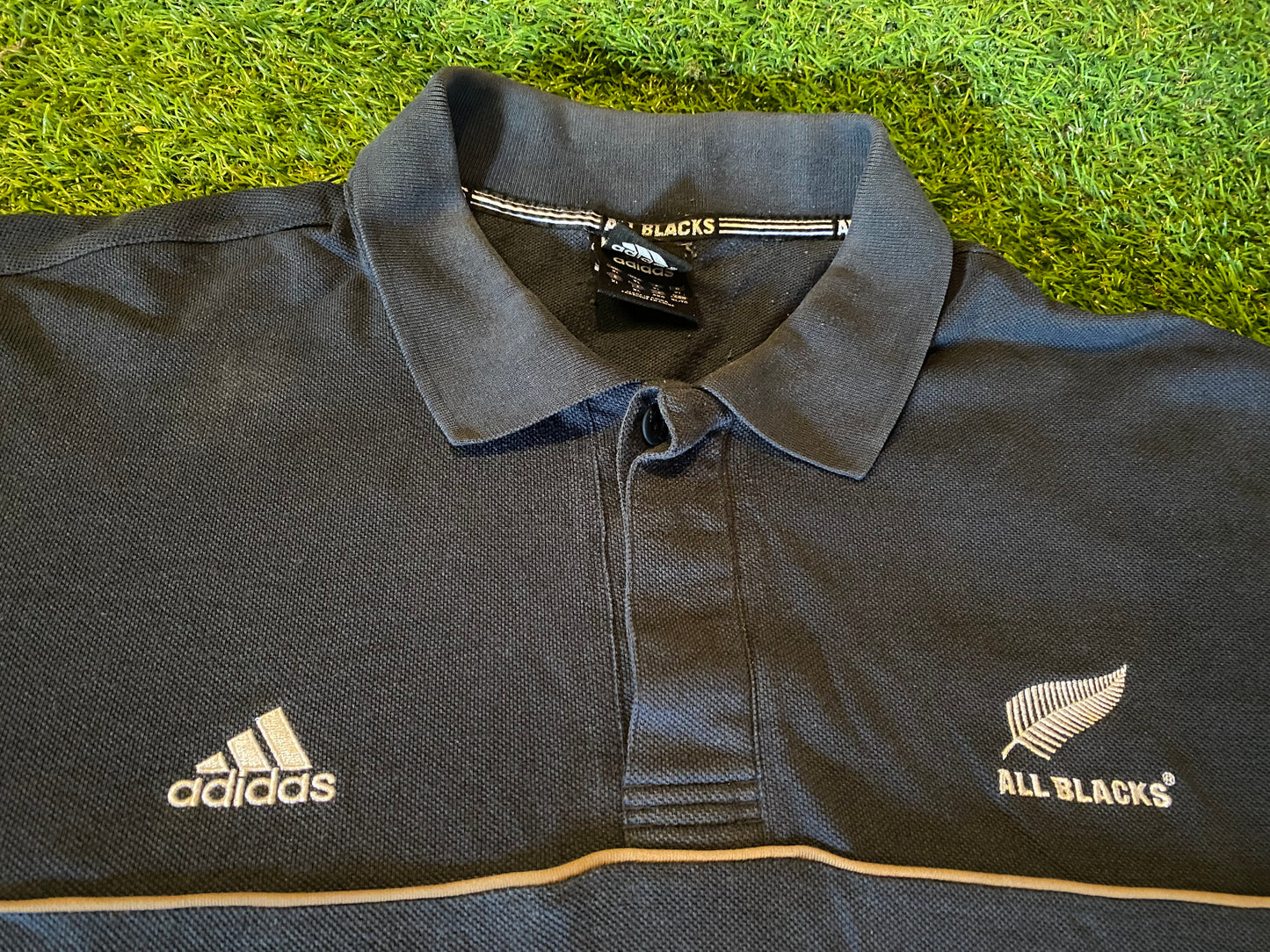 New Zealand All Blacks Rugby Union Football XL Extra Large Mans Adidas Polo Jersey