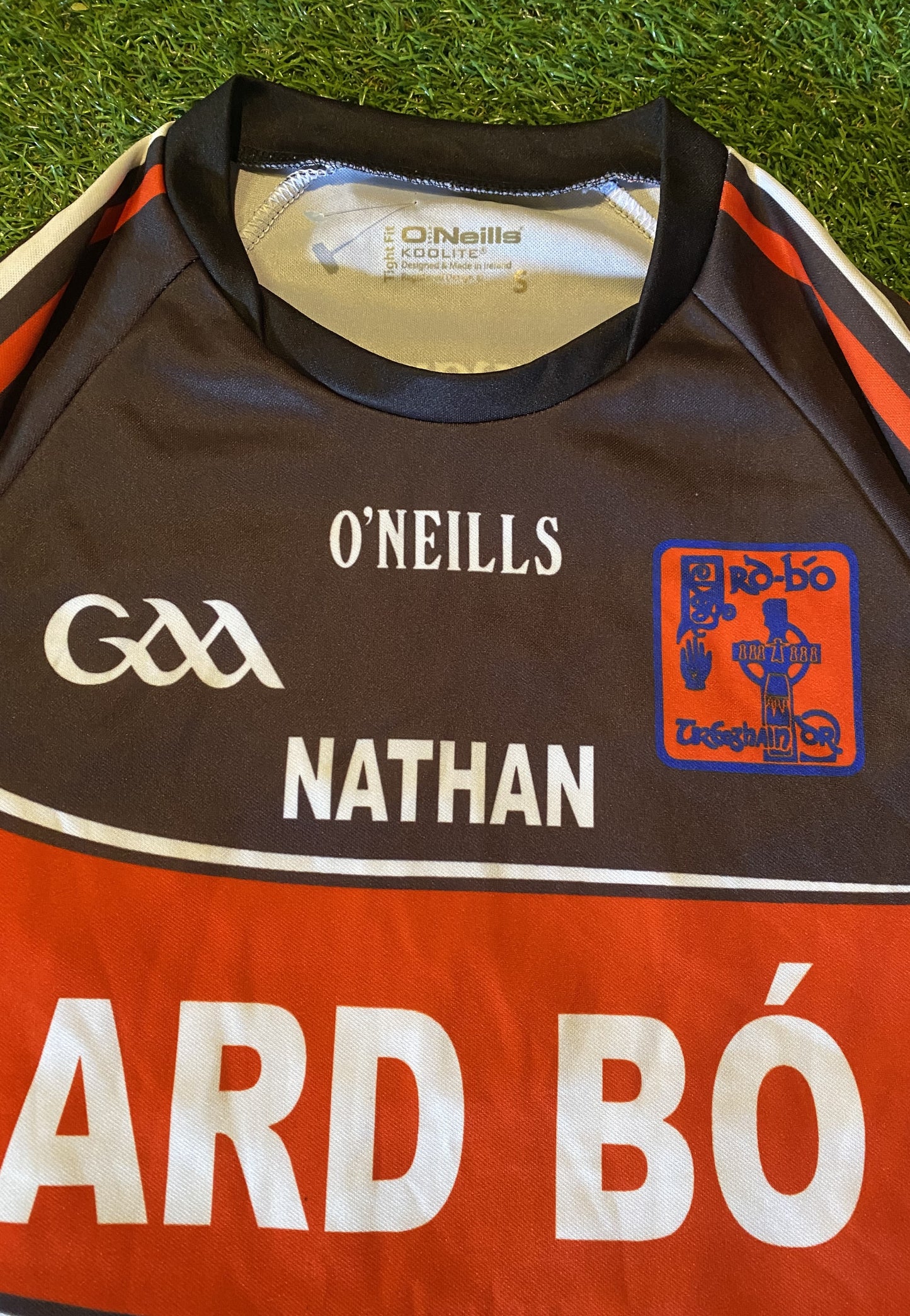 Ardbo Odonovan Rosa Co Tyrone GAA Gaelic Football Ireland Small Mans Tight Fit Jersey