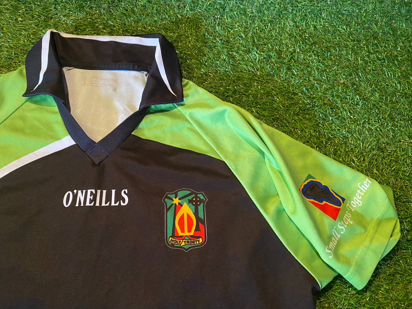 Holy Trinity College Cookstown GAA Gaelic Football Ireland Medium mans Tight Fit Jersey