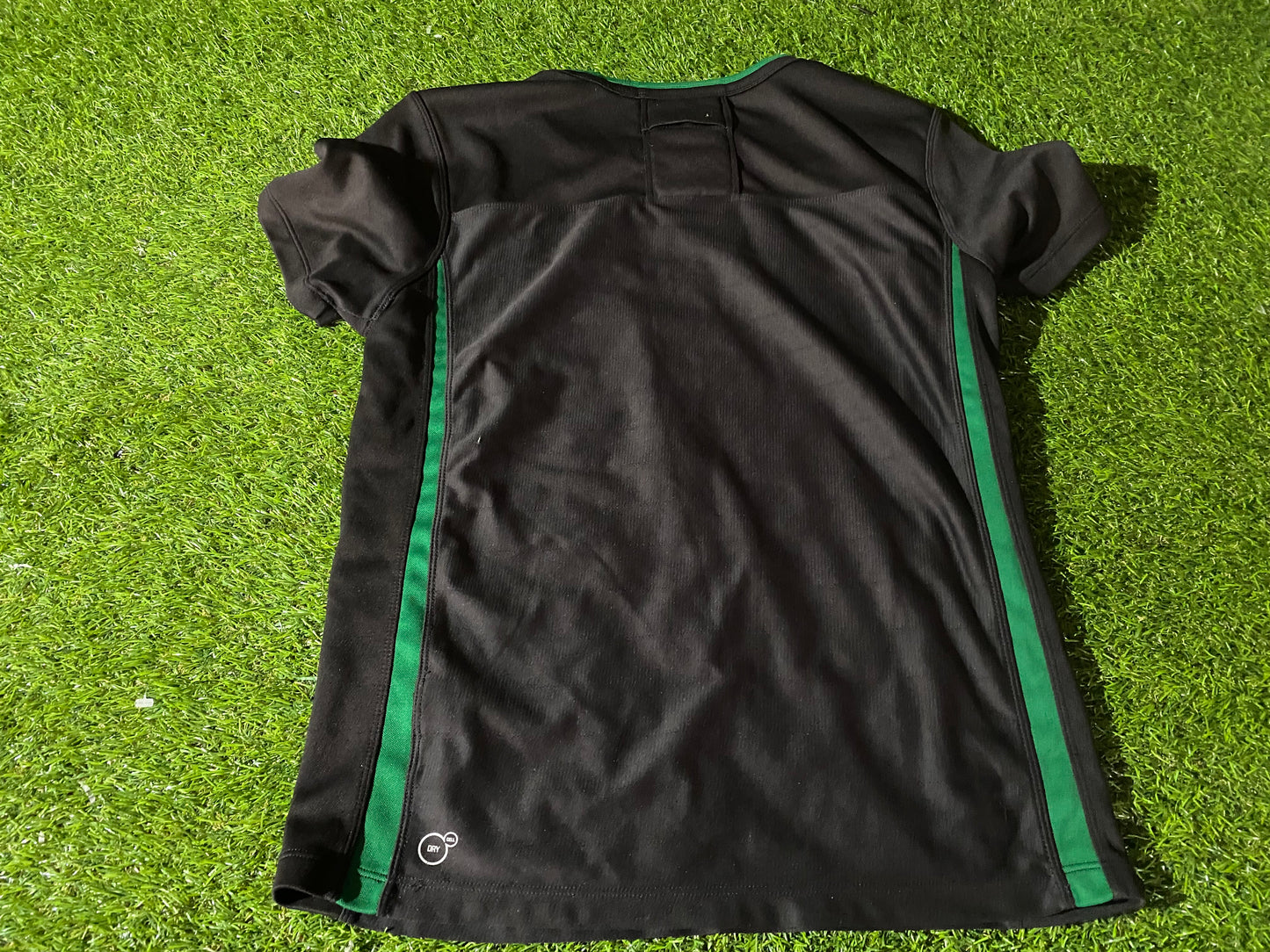 Ireland IRFU Eire Irish Rugby Union Medium Mans Stretch Puma Made Training Jersey