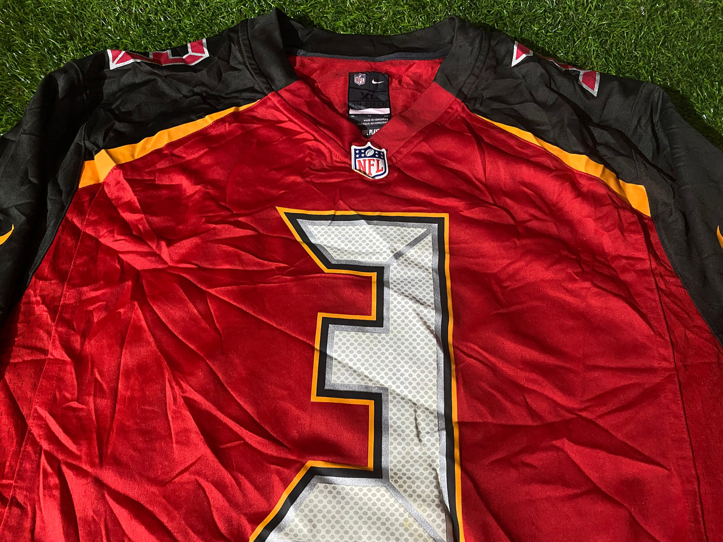 Tampa Bay Buccaneers USA NFL American Football XL Extra Large Mans Winston no3 Nike Jersey