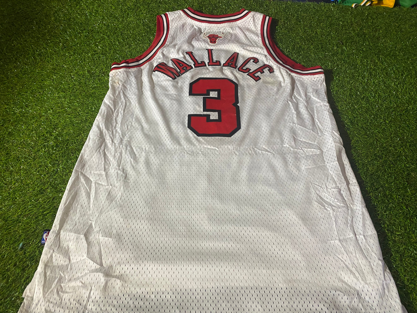 Chicago Bulls USA NBA Basketball Rare Vintage Adidas Made Large Mans Wallace no3 Jersey